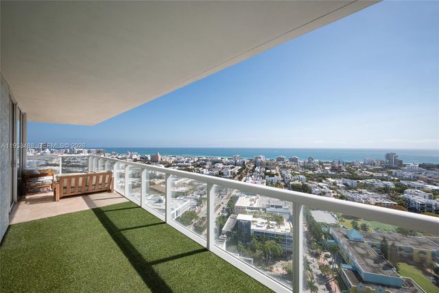 450 Alton Rd 2810, Miami Beach, FL 33139