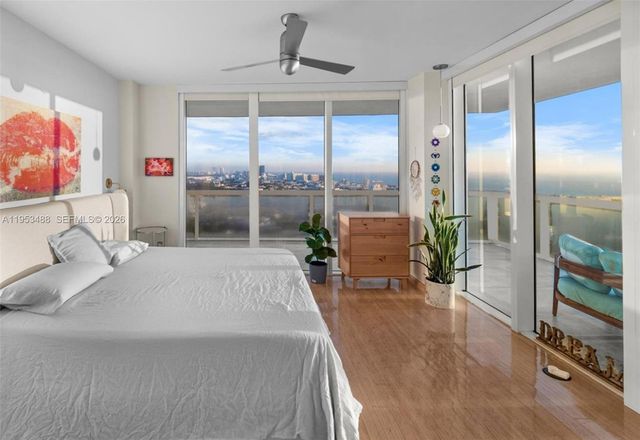 450 Alton Rd 2810, Miami Beach, FL 33139