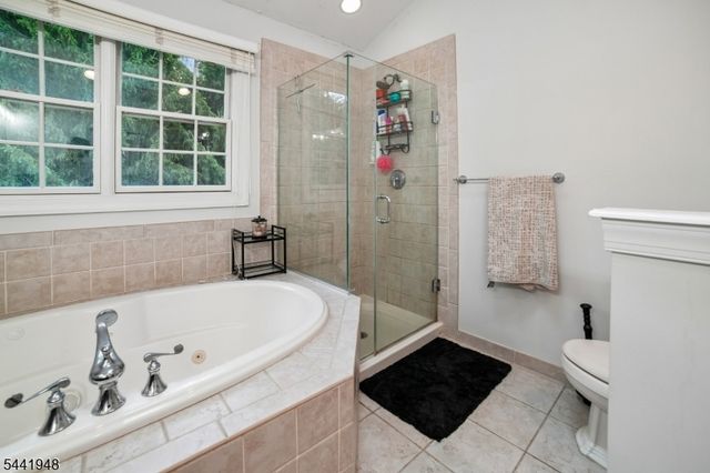 509 Binghampton Ln, Livingston Twp., NJ 07039