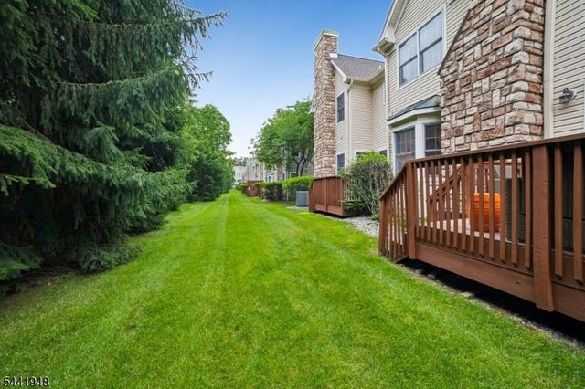 509 Binghampton Ln, Livingston Twp., NJ 07039