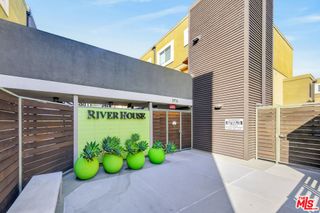 2980 Ripple Place 206, Los Angeles, CA 90039
