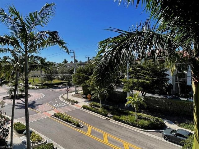 1035 3rd AVE S 303, Naples, FL 34102