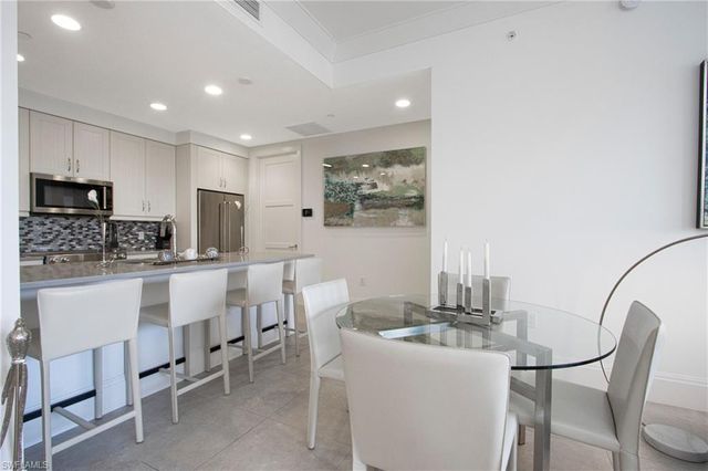 1035 3rd AVE S 303, Naples, FL 34102