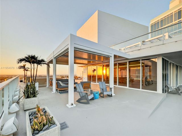 2020 N Bayshore Dr PH-4104, Miami, FL 33137