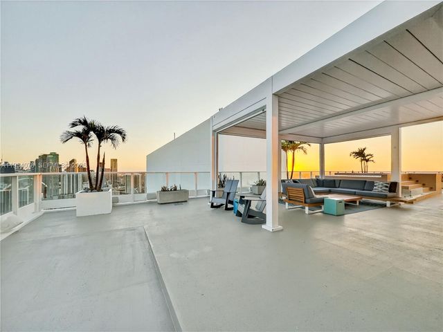 2020 N Bayshore Dr PH-4104, Miami, FL 33137