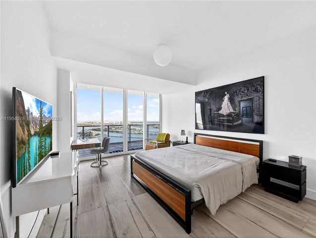 2020 N Bayshore Dr PH-4104, Miami, FL 33137