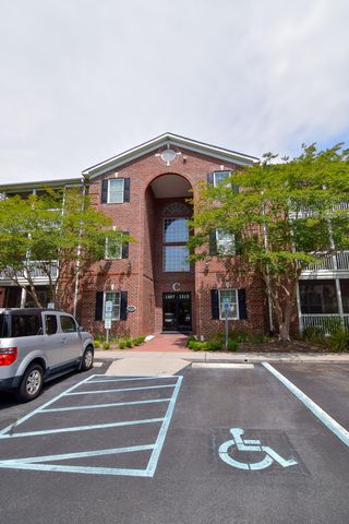 1481 Cambridge Lakes Drive, Mount Pleasant, SC 29464