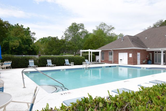 1481 Cambridge Lakes Drive, Mount Pleasant, SC 29464