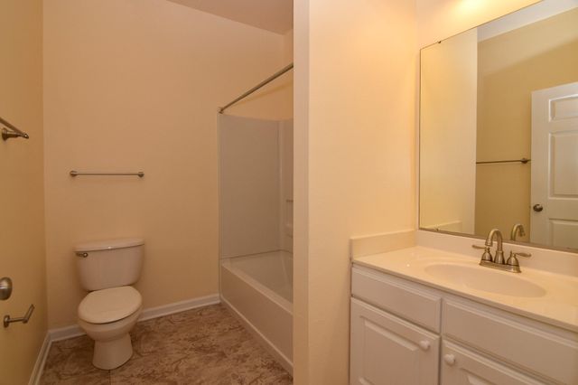 1481 Cambridge Lakes Drive, Mount Pleasant, SC 29464