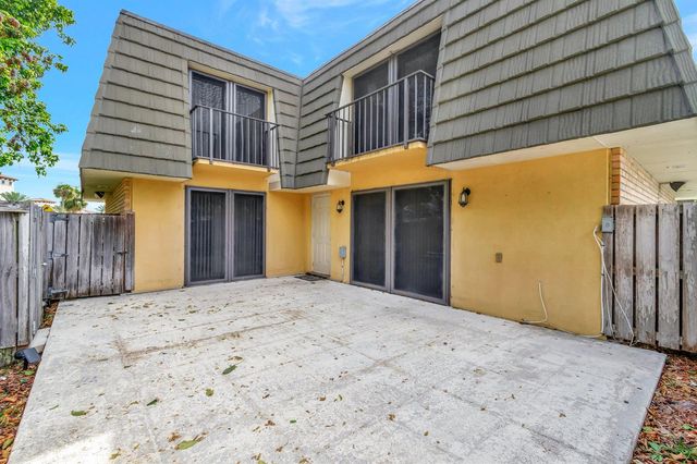 311 3rd Way, West Palm Beach, FL 33407
