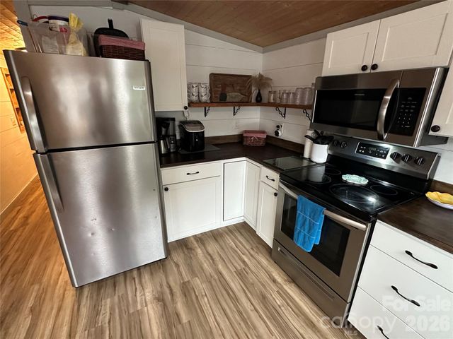 120 Cardinal Drive, New London, NC 28127