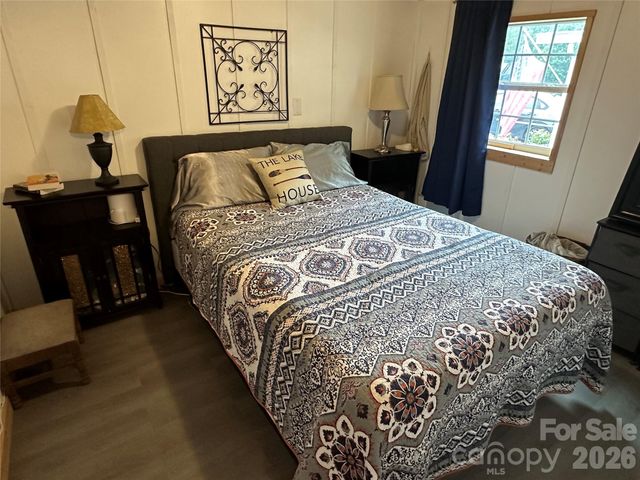 120 Cardinal Drive, New London, NC 28127