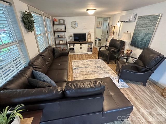 120 Cardinal Drive, New London, NC 28127