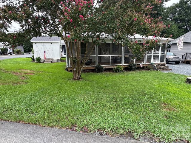 120 Cardinal Drive, New London, NC 28127