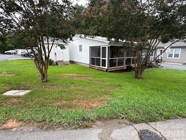 120 Cardinal Drive, New London, NC 28127
