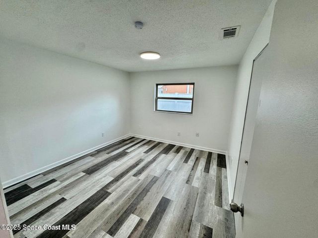 789 Walnut Drive, Melbourne, FL 32935