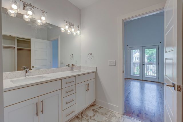 324A Queen Ave, Nashville, TN 37207