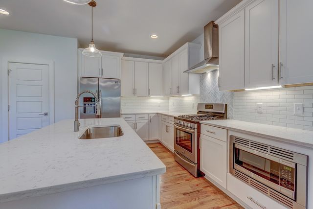 324A Queen Ave, Nashville, TN 37207