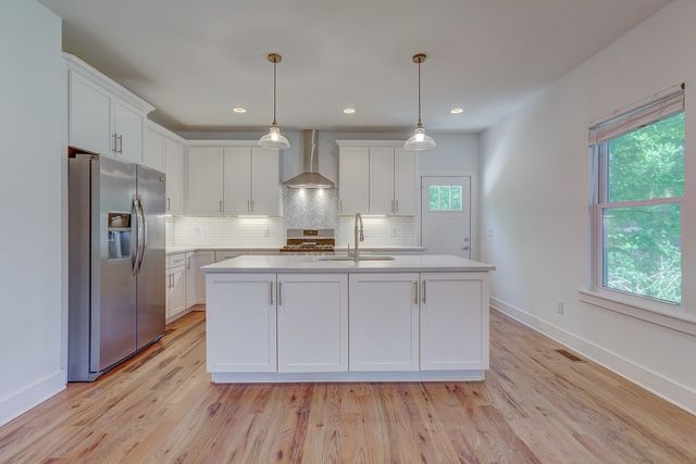 324A Queen Ave, Nashville, TN 37207