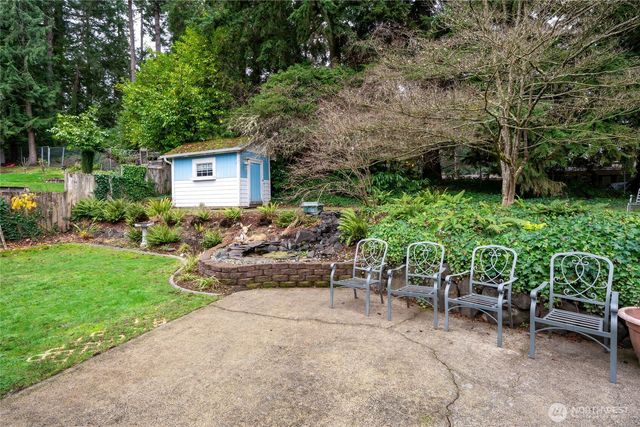 10916 Lundstrom Drive SW, Lakewood, WA 98498