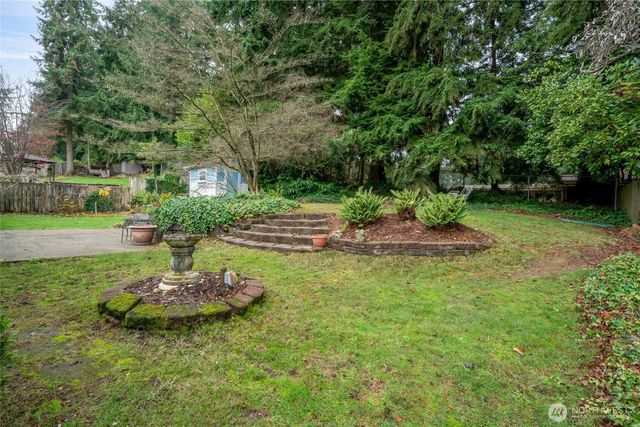 10916 Lundstrom Drive SW, Lakewood, WA 98498