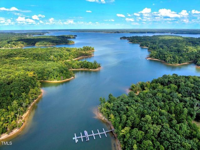 53 Stonewood Loop Lane, Henderson, NC 27537