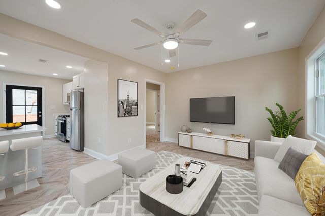 1405 Holt Street, Charleston, SC 29403