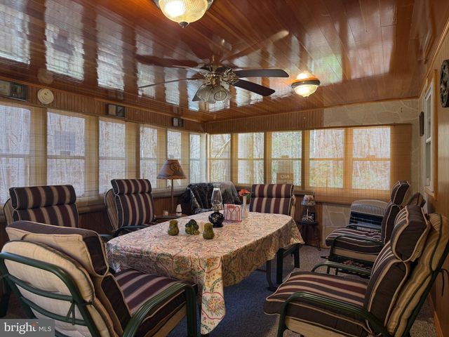 1C401 STALEY RD, Waynesboro, PA 17268