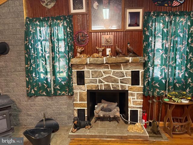 1C401 STALEY RD, Waynesboro, PA 17268