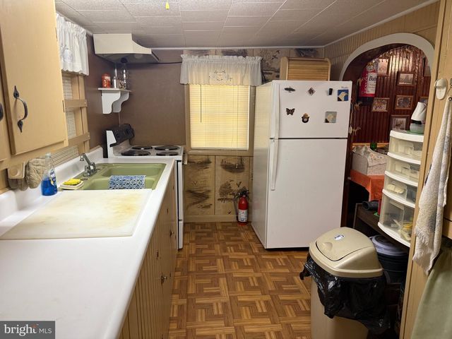 1C401 STALEY RD, Waynesboro, PA 17268