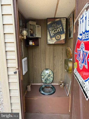 1C401 STALEY RD, Waynesboro, PA 17268