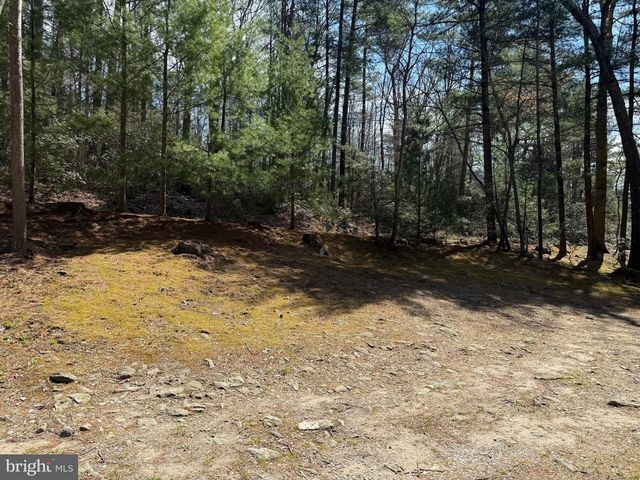 1C401 STALEY RD, Waynesboro, PA 17268