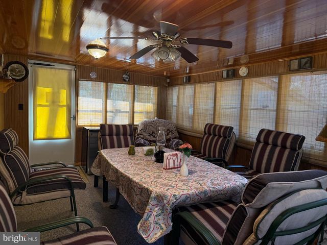 1C401 STALEY RD, Waynesboro, PA 17268