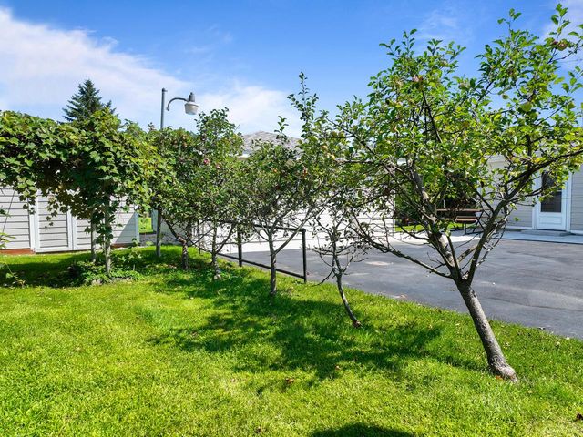 N3358 Hawthorn ROAD, Lake Geneva, WI 53147