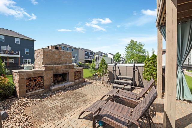 11779 32nd Street N, Lake Elmo, MN 55042