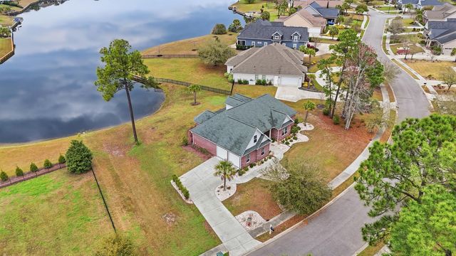 1007 Glossy Ibis Dr., Conway, SC 29526