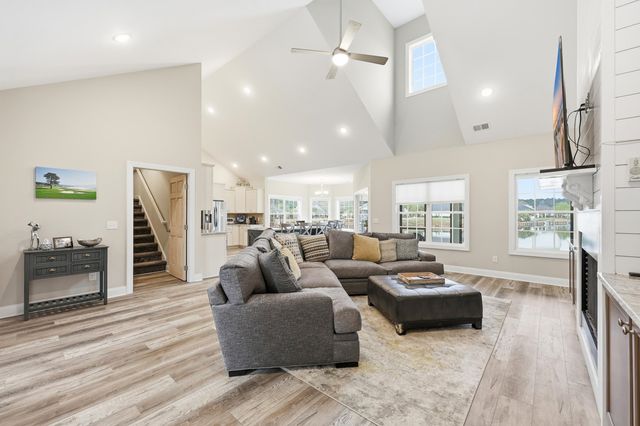 1007 Glossy Ibis Dr., Conway, SC 29526