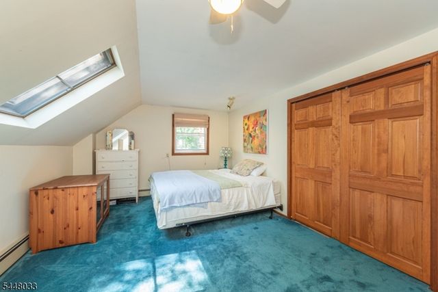 171 Skyline Lake Dr, Ringwood Boro, NJ 07456