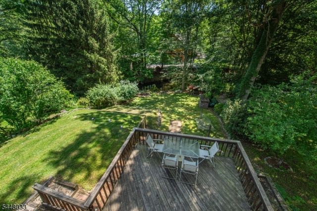 171 Skyline Lake Dr, Ringwood Boro, NJ 07456