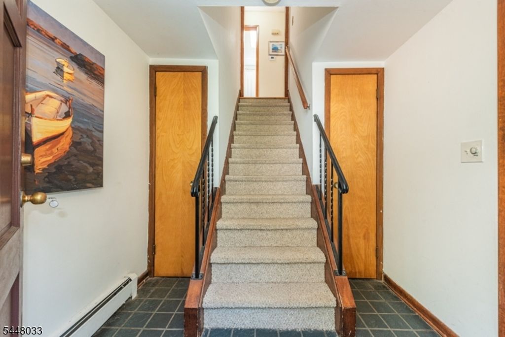 171 Skyline Lake Dr, Ringwood Boro, NJ 07456 — photo 4