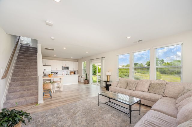 705 Watson Ct, Spring Hill, TN 37174