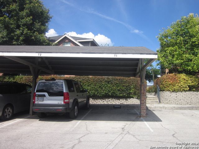 129 Chapel Hill Cir Unit 129, San Antonio, TX 78240