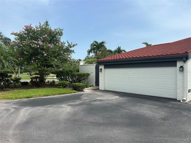 780 SARABAY ROAD 16, Osprey, FL 34229