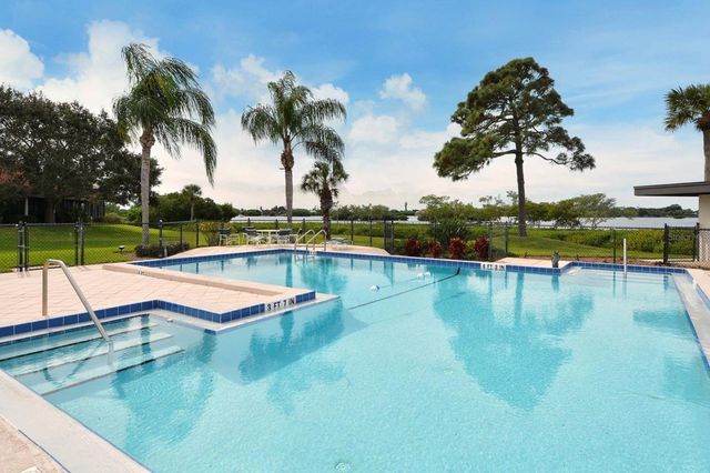 780 SARABAY ROAD 16, Osprey, FL 34229