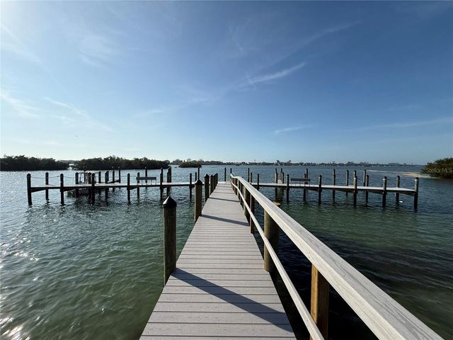 780 SARABAY ROAD 16, Osprey, FL 34229