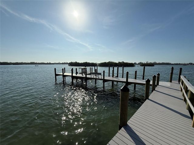 780 SARABAY ROAD 16, Osprey, FL 34229