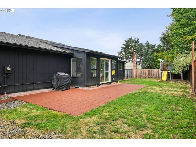 1611 Nw ANGELINE Ct, Gresham, OR 97030