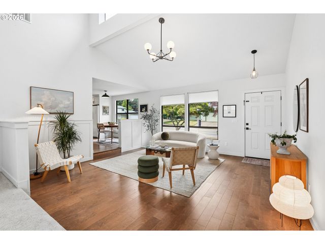 1611 Nw ANGELINE Ct, Gresham, OR 97030