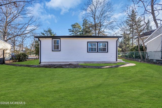 24 Davos Road, Brick, NJ 08724