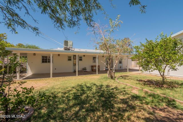 6202 E Timrod Street, Tucson, AZ 85711